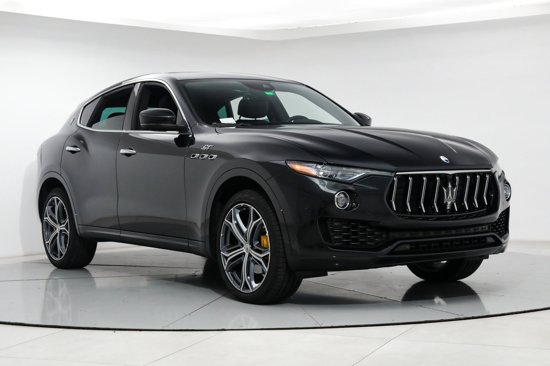 Certified 2023 Maserati Levante GT image 6
