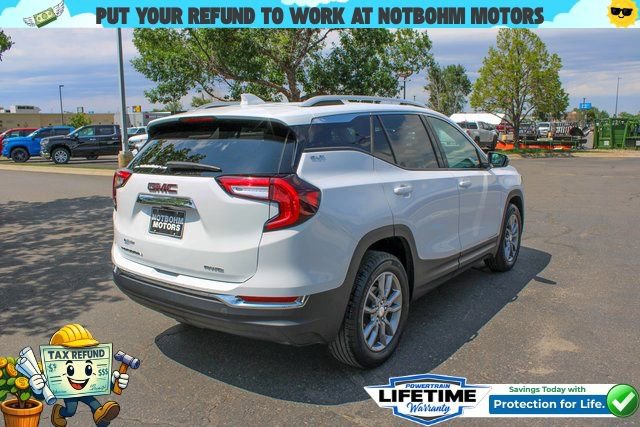 Used 2024 GMC Terrain SLT image 7