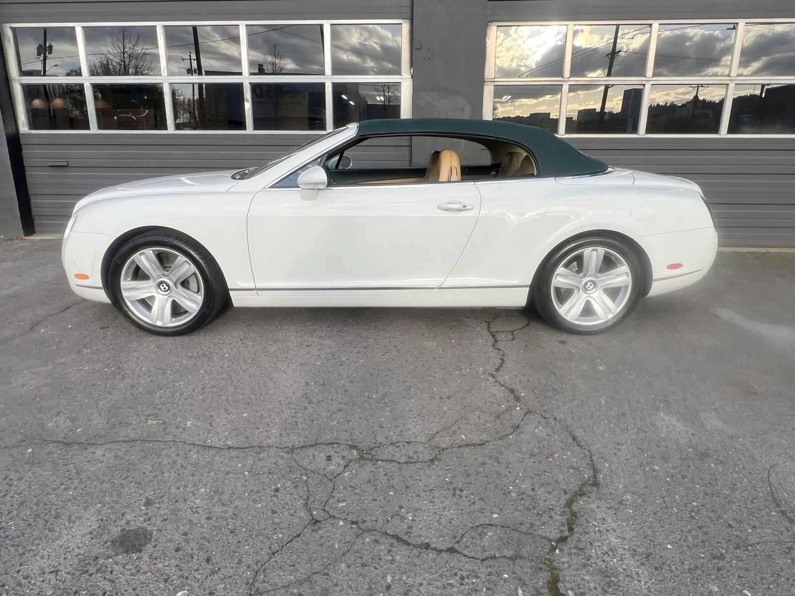 Used 2007 Bentley Continental GTC image 22
