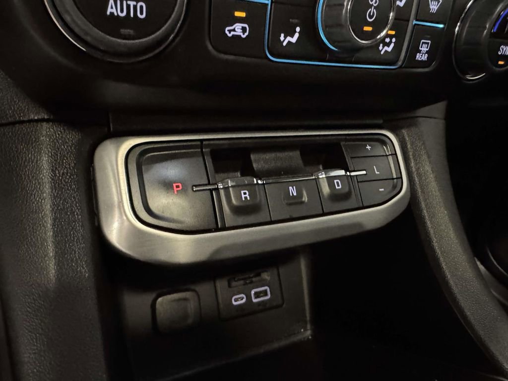 Used 2023 GMC Acadia SLT w/ Preferred Package AWD/4WD image 27