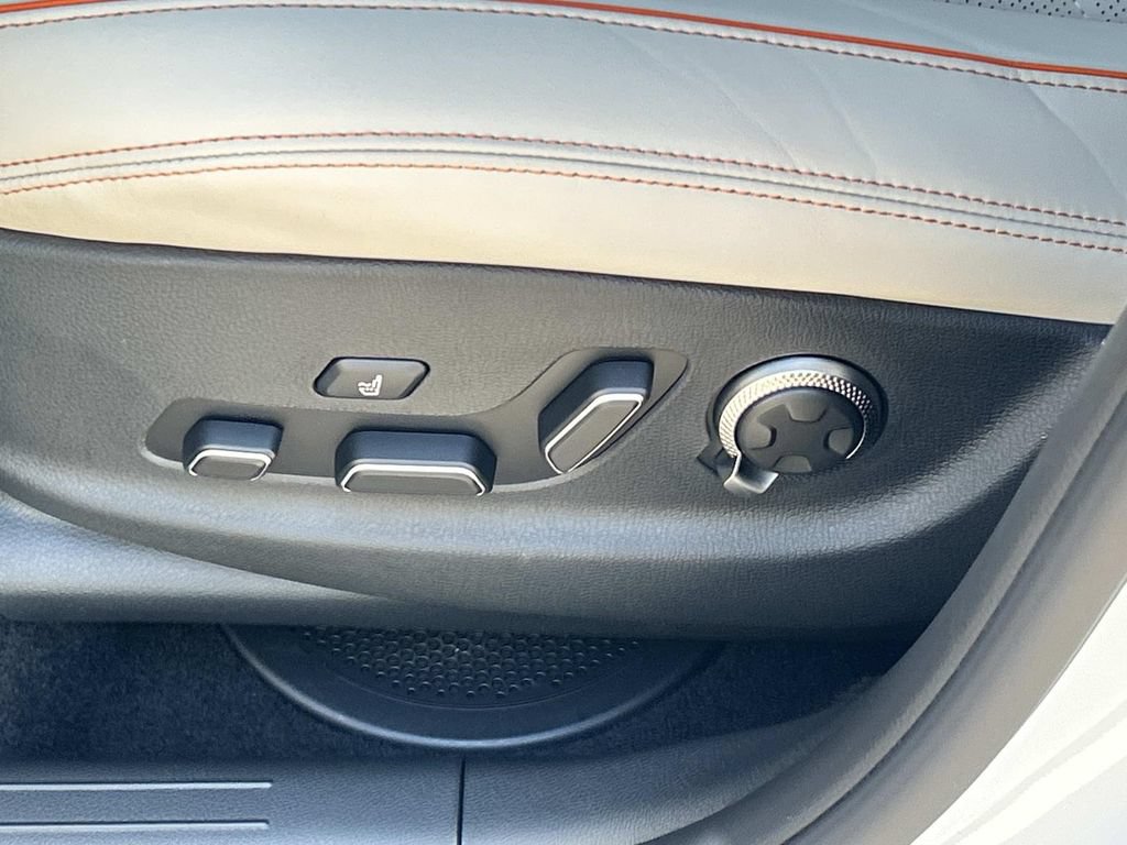 New 2026 Genesis GV70 3.5T Sport Prestige AWD/4WD image 16