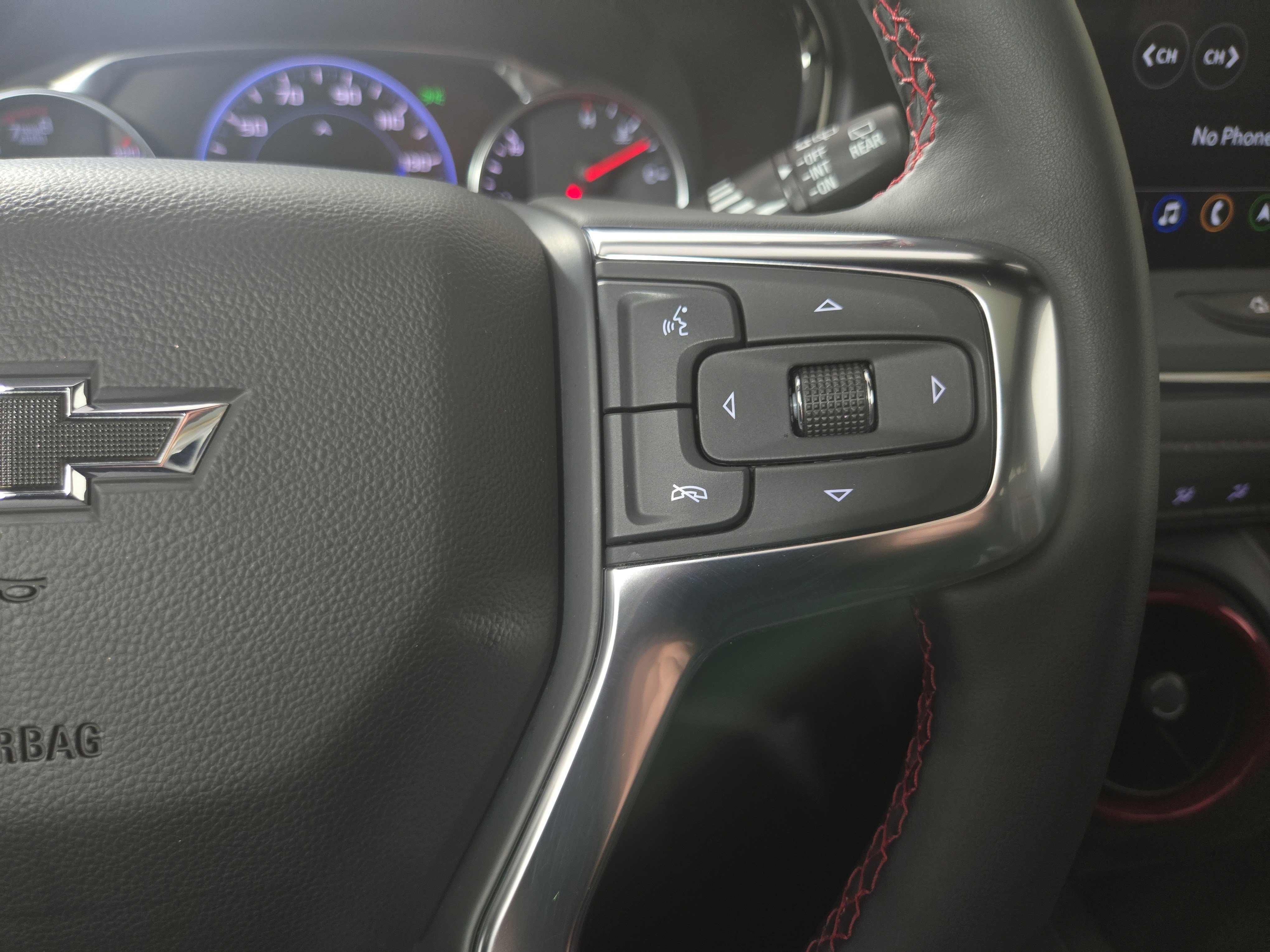 Used 2024 Chevrolet Blazer RS w/ Driver Confidence II Package image 17