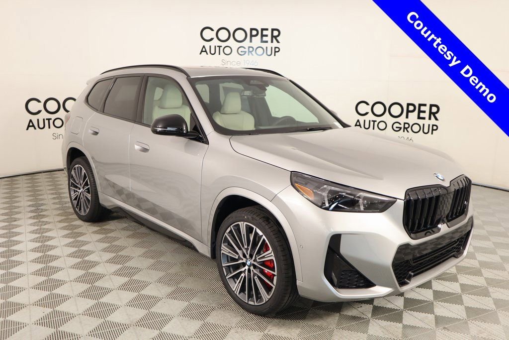 New 2025 BMW X1 xDrive28i w/ Technology Package AWD/4WD image 1