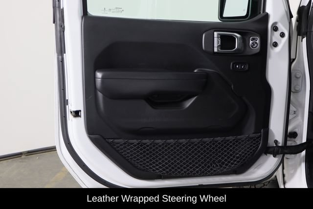 Used 2018 Jeep Wrangler Unlimited Sport S AWD/4WD image 17