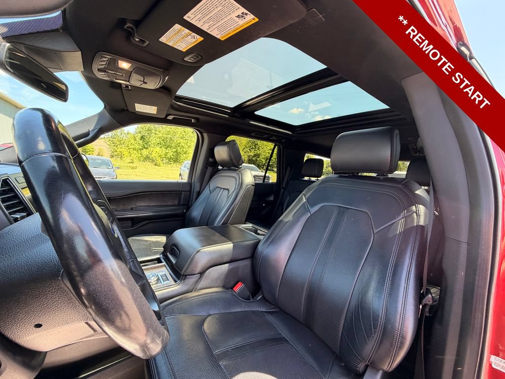 Used 2018 Ford Expedition Limited w/ Equipment Group 301A AWD/4WD image 15