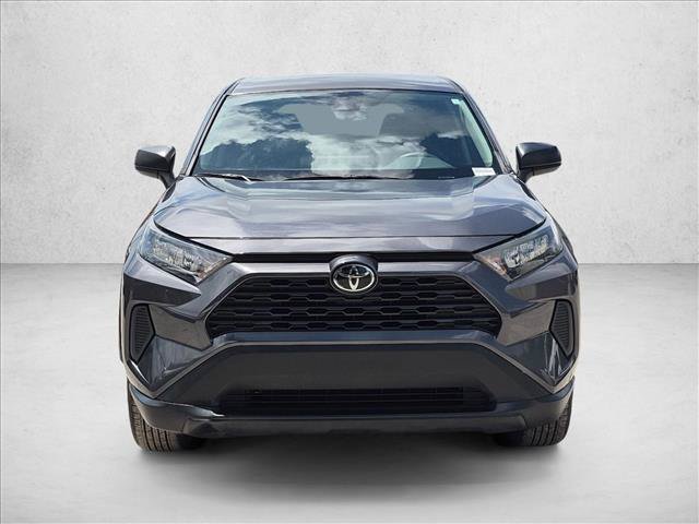 Used 2022 Toyota RAV4 LE FWD image 2