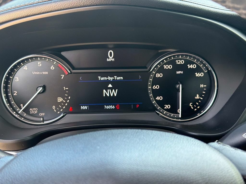 Used 2019 Cadillac XT4 Premium Luxury w/ Cold Weather Package FWD image 30