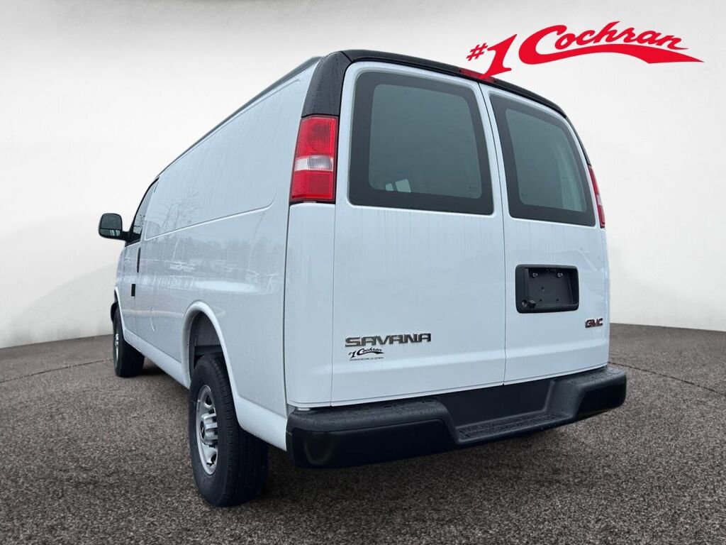 New 2026 GMC Savana 2500 w/ Driver Convenience Package image 4