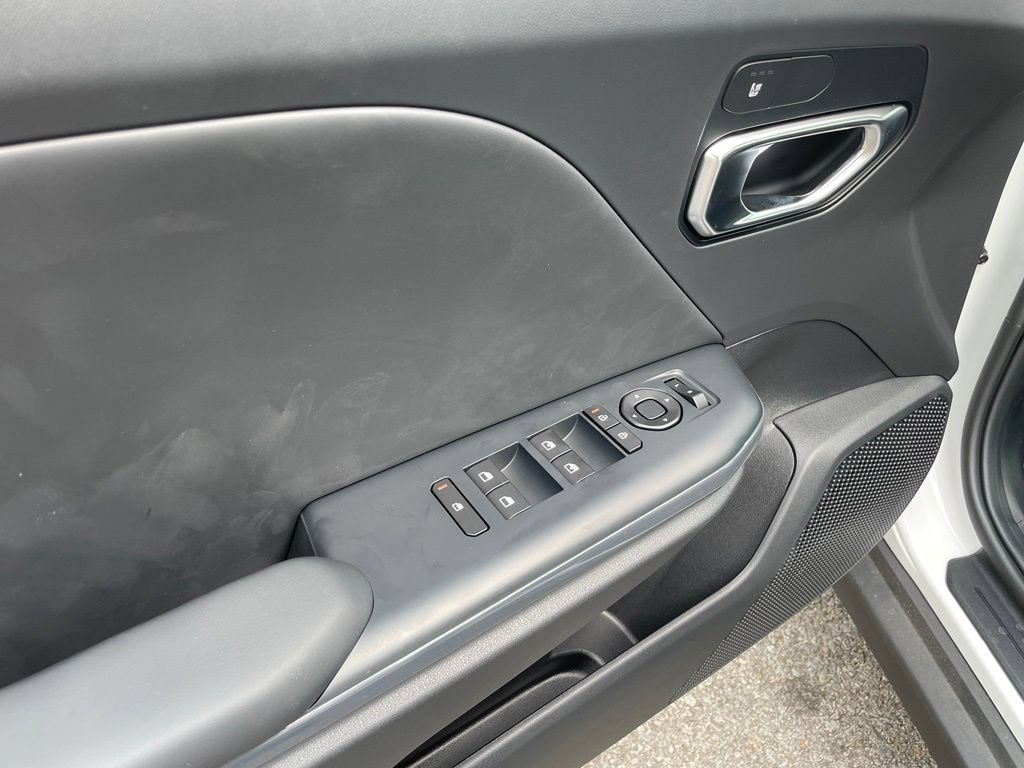 New 2026 Kia K4 EX FWD image 10