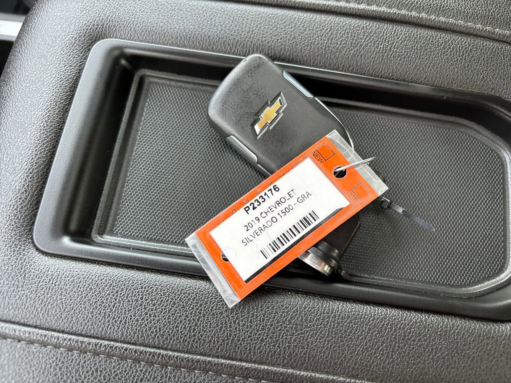 Used 2019 Chevrolet Silverado 1500 LTZ w/ LTZ Premium Package image 29