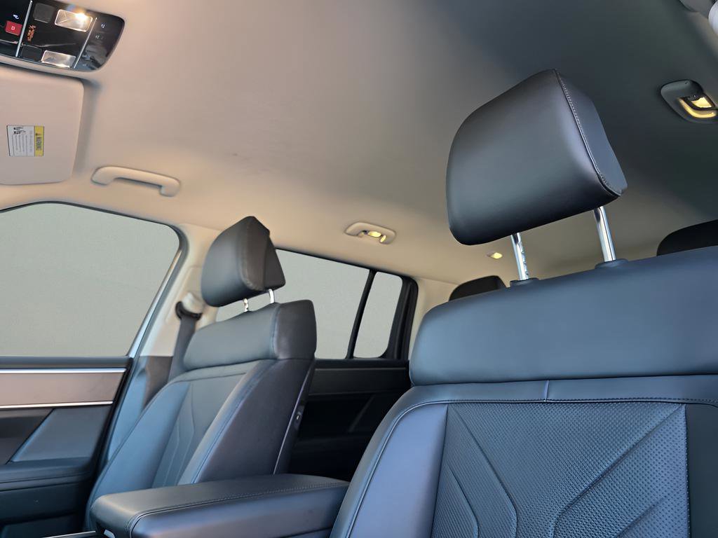 Used 2024 Hyundai Santa Fe SEL image 21