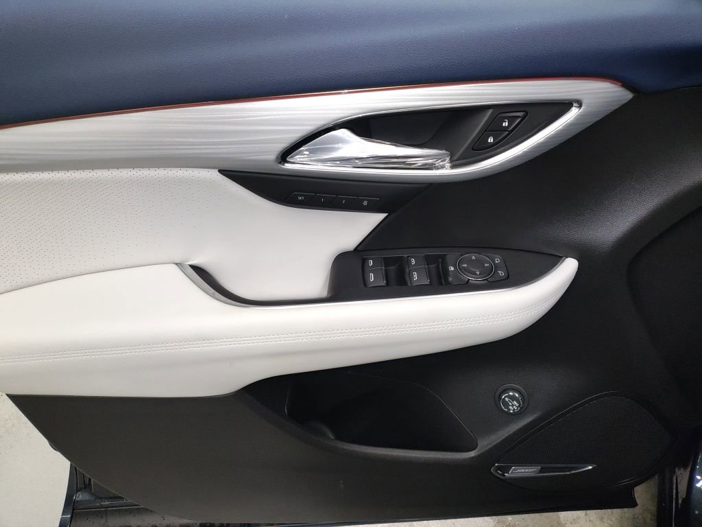 New 2026 Buick Envision Avenir image 26