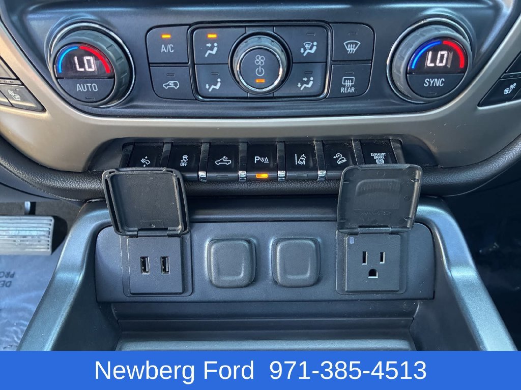 Used 2017 GMC Sierra 2500 Denali AWD/4WD image 24