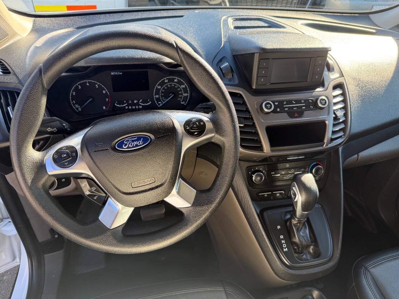 Used 2022 Ford Transit Connect XL FWD image 29