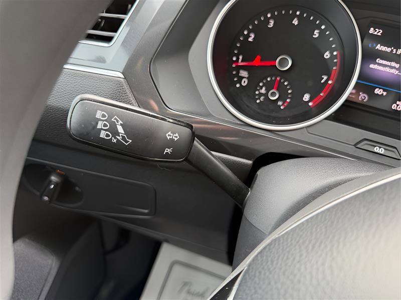 Used 2018 Volkswagen Tiguan S image 34