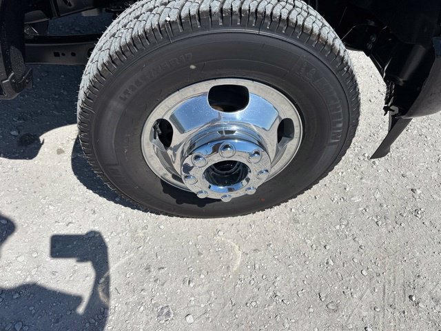 New 2027 Ford F350 XL w/ STX Appearance Package AWD/4WD image 9