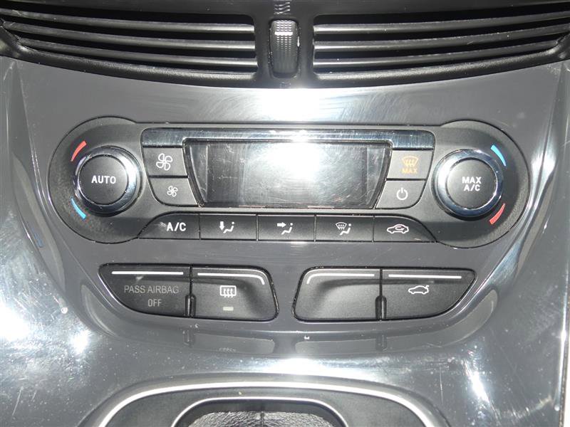 Used 2015 Ford C-MAX SEL w/ Equipment Group 302A image 37