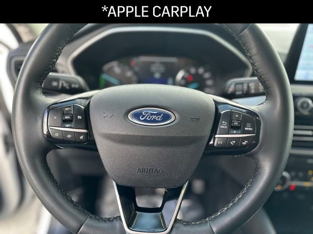 Used 2022 Ford Escape SE w/ Cold Weather Package image 5