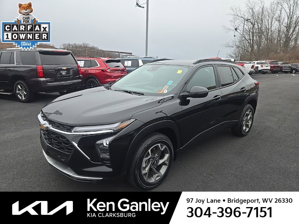 Used 2024 Chevrolet Trax LT image 3