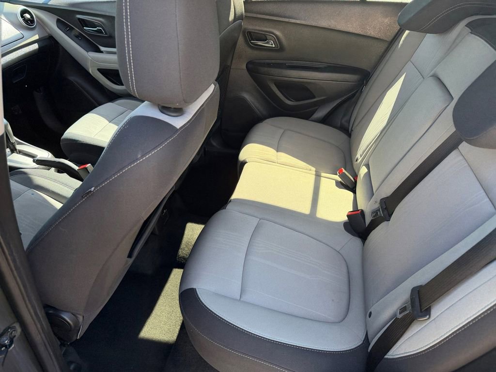Used 2016 Chevrolet Trax LT image 11