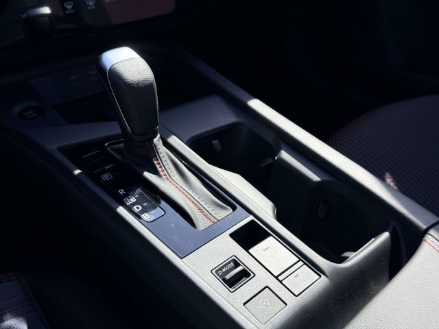 New 2027 Nissan Sentra SR w/ Floor Mat Package FWD image 22