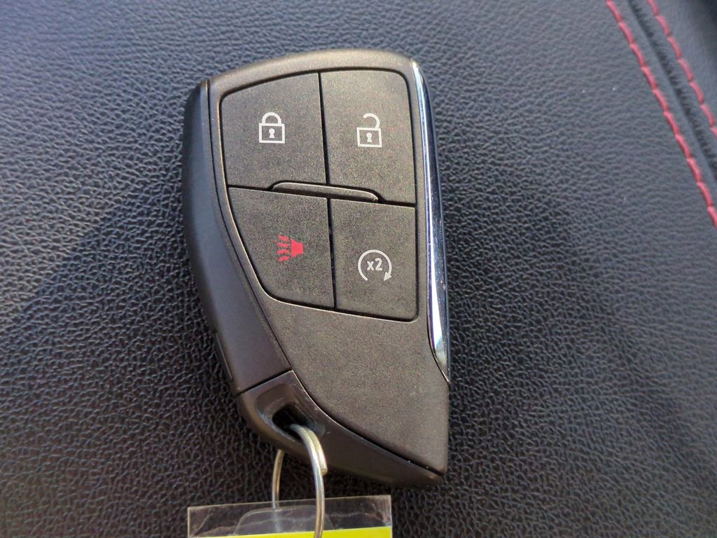 Used 2024 GMC Canyon AT4X image 25