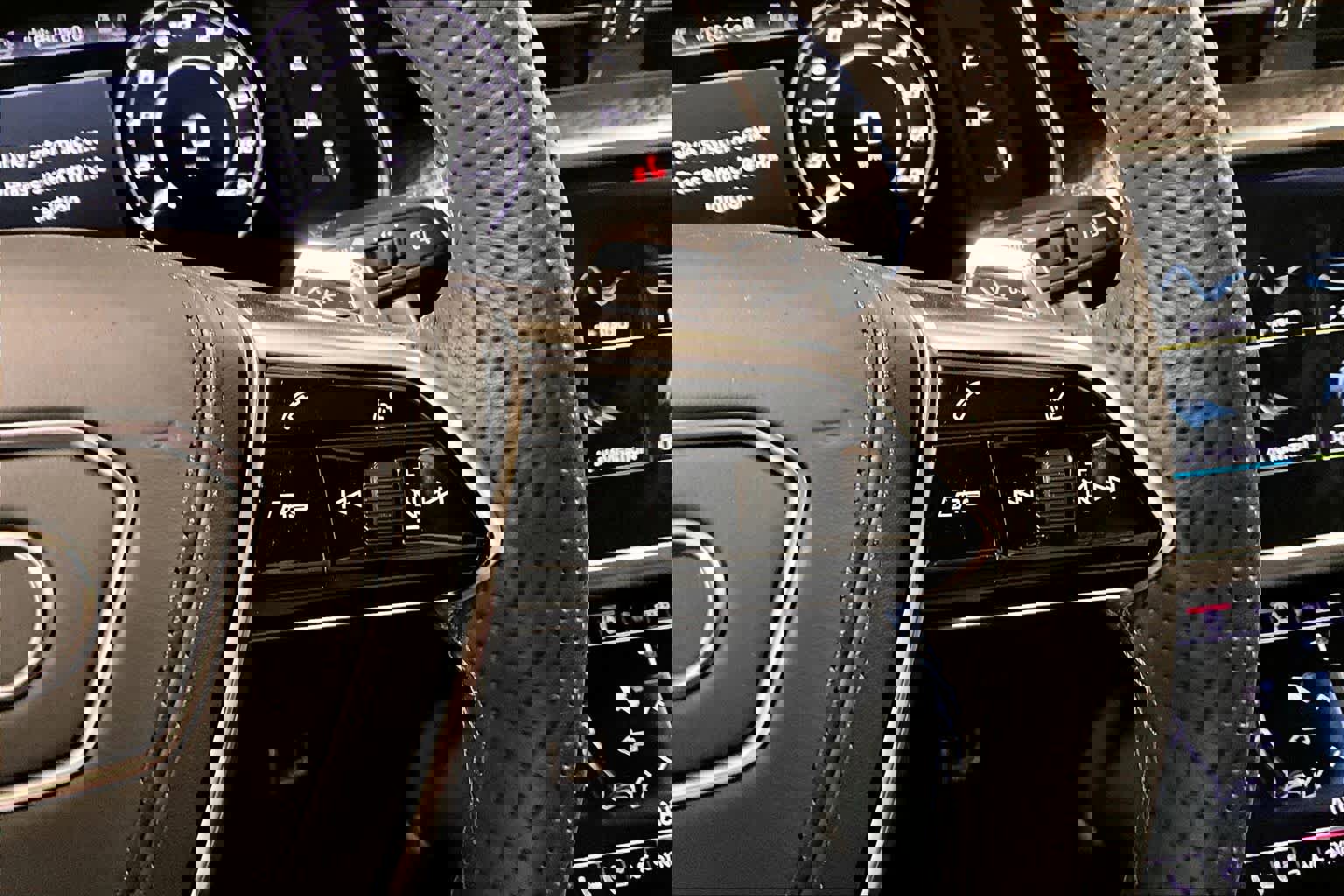 Used 2025 Audi RS 6 performance image 24