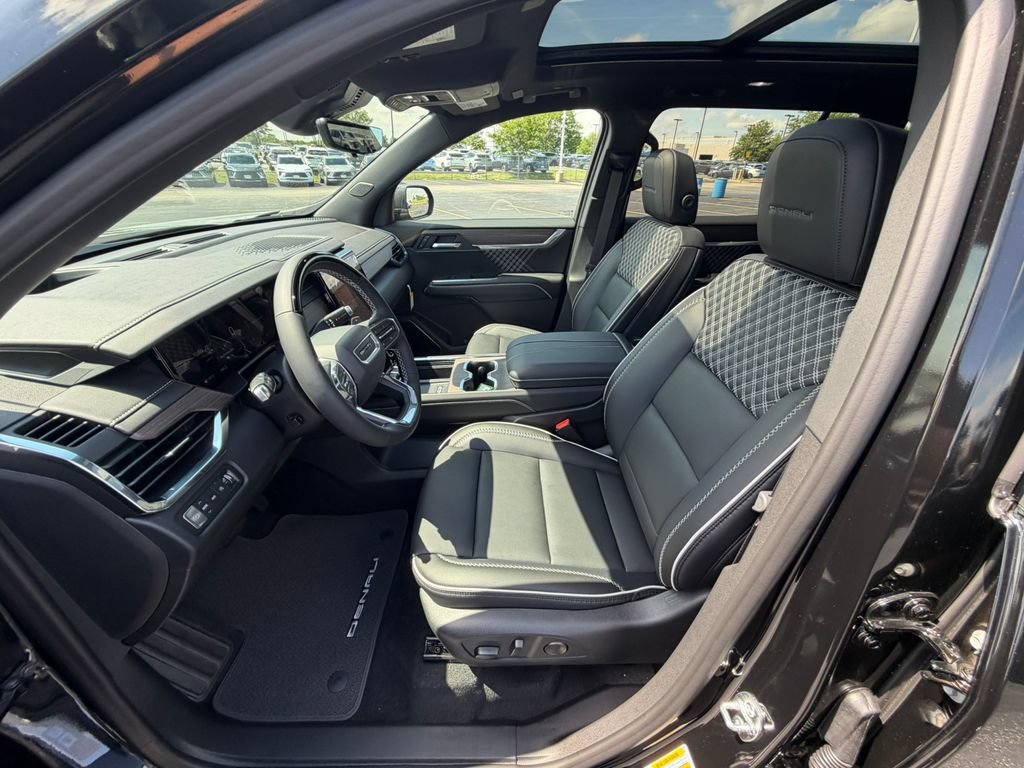 New 2026 GMC Acadia Denali w/ Super Cruise Package AWD/4WD image 27