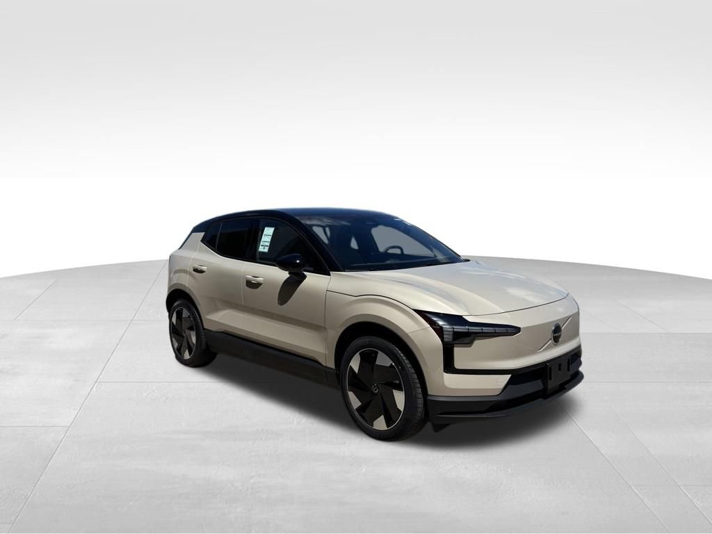 New 2026 Volvo EX30 Plus w/ Protection Package Premier AWD/4WD image 7