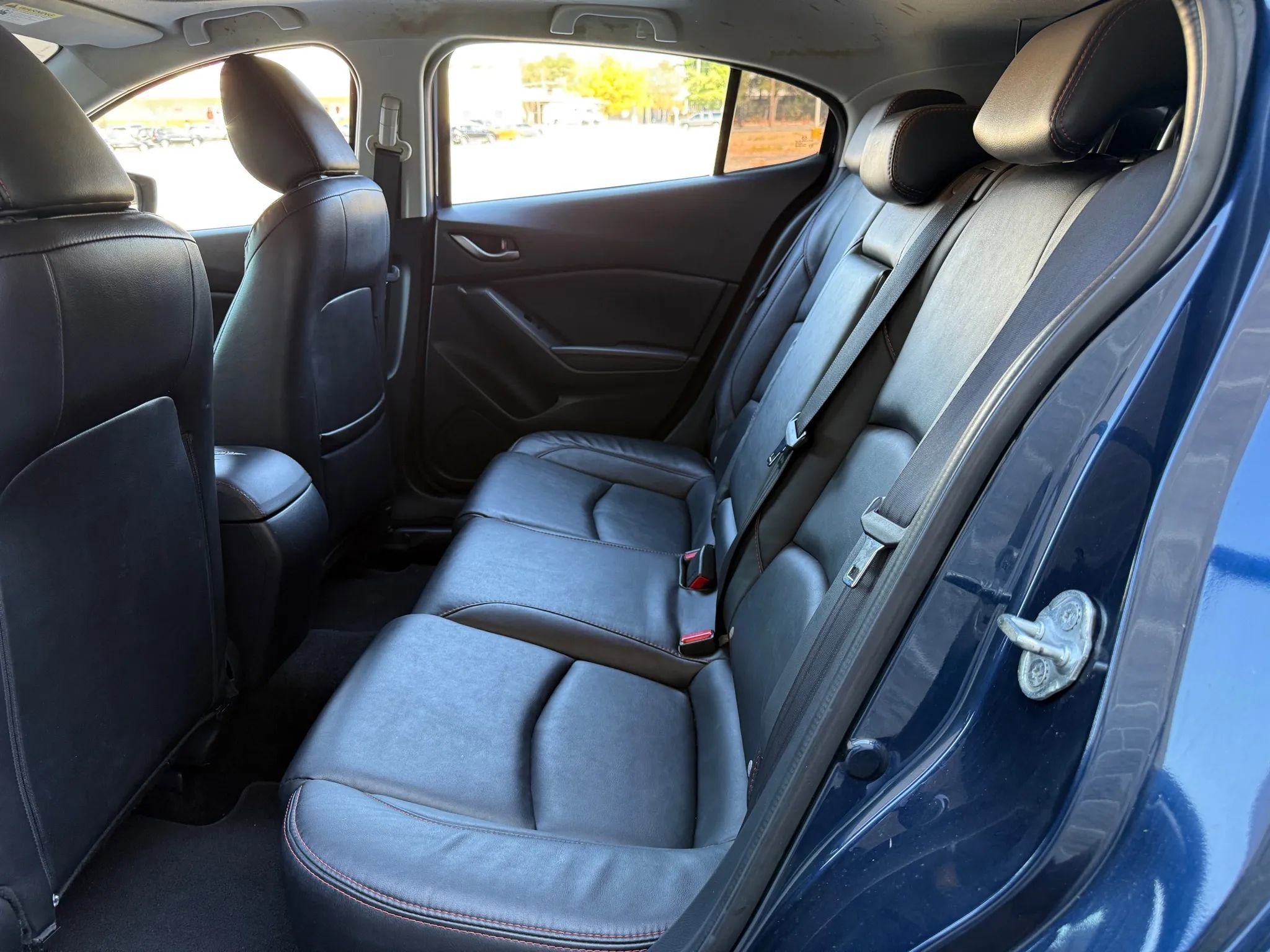 Used 2015 MAZDA MAZDA3 i Grand Touring image 21