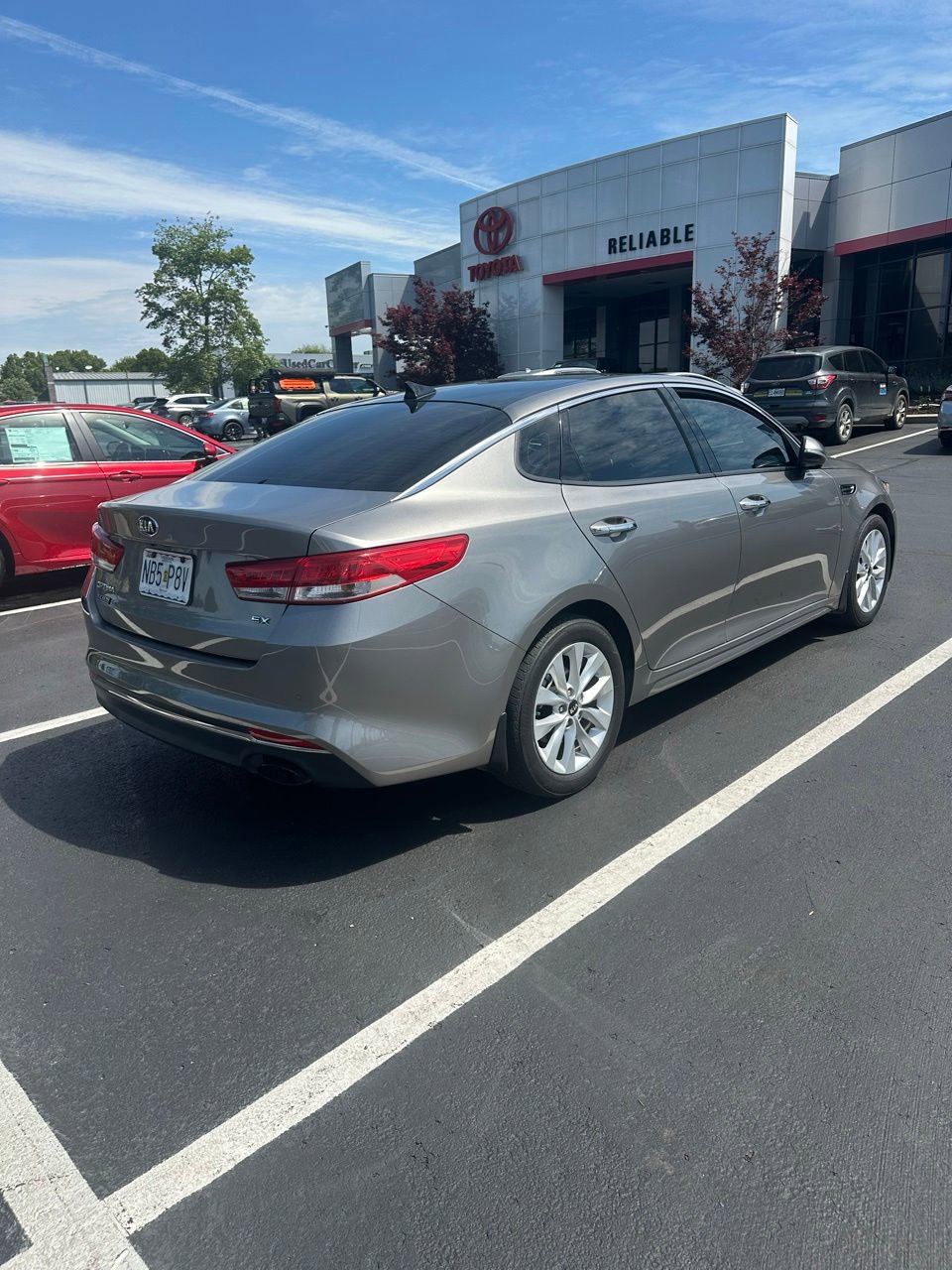 Used 2018 Kia Optima EX w/ Premium Package FWD image 5