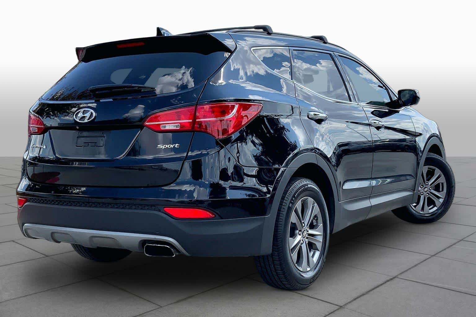 Used 2014 Hyundai Santa Fe Sport w/ Premium Equipment Package 03 FWD image 13