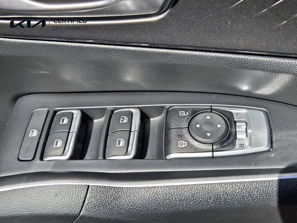 Used 2021 Kia Sorento LX FWD image 27