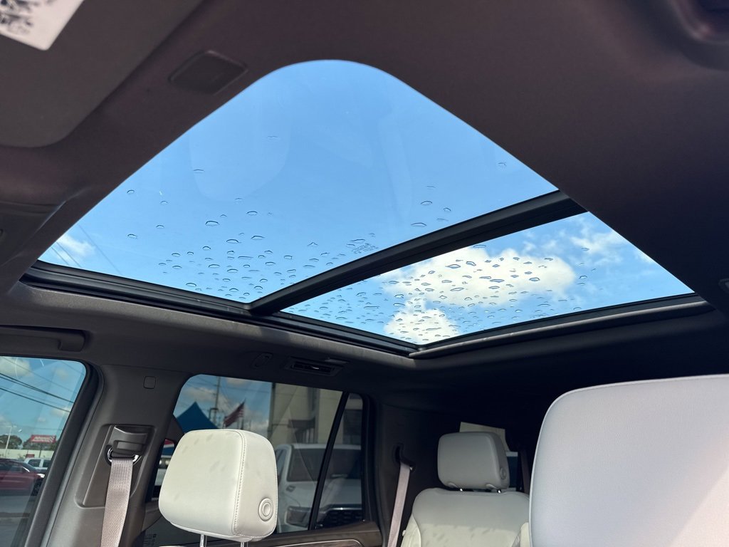 Used 2023 Chevrolet Tahoe Z71 w/ Luxury Package image 42