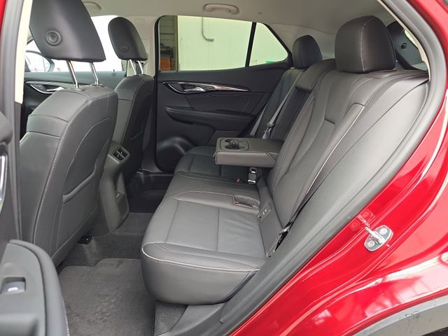 Used 2023 Buick Envision Essence image 24