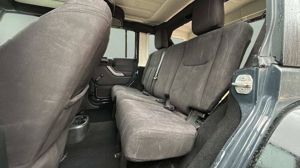 Used 2017 Jeep Wrangler Unlimited Sport image 11