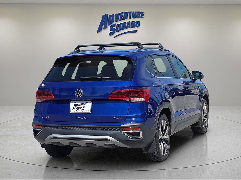 Used 2023 Volkswagen Taos SE w/ Panoramic Sunroof Package AWD/4WD image 6