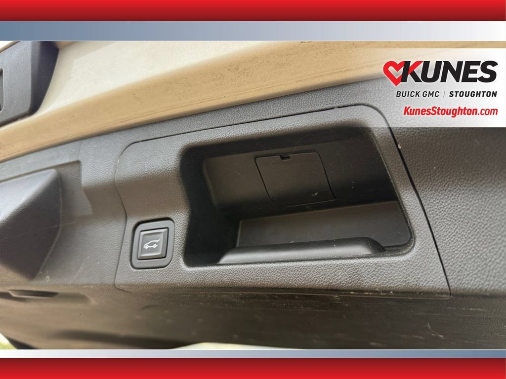 Used 2017 GMC Acadia SLT AWD/4WD image 42