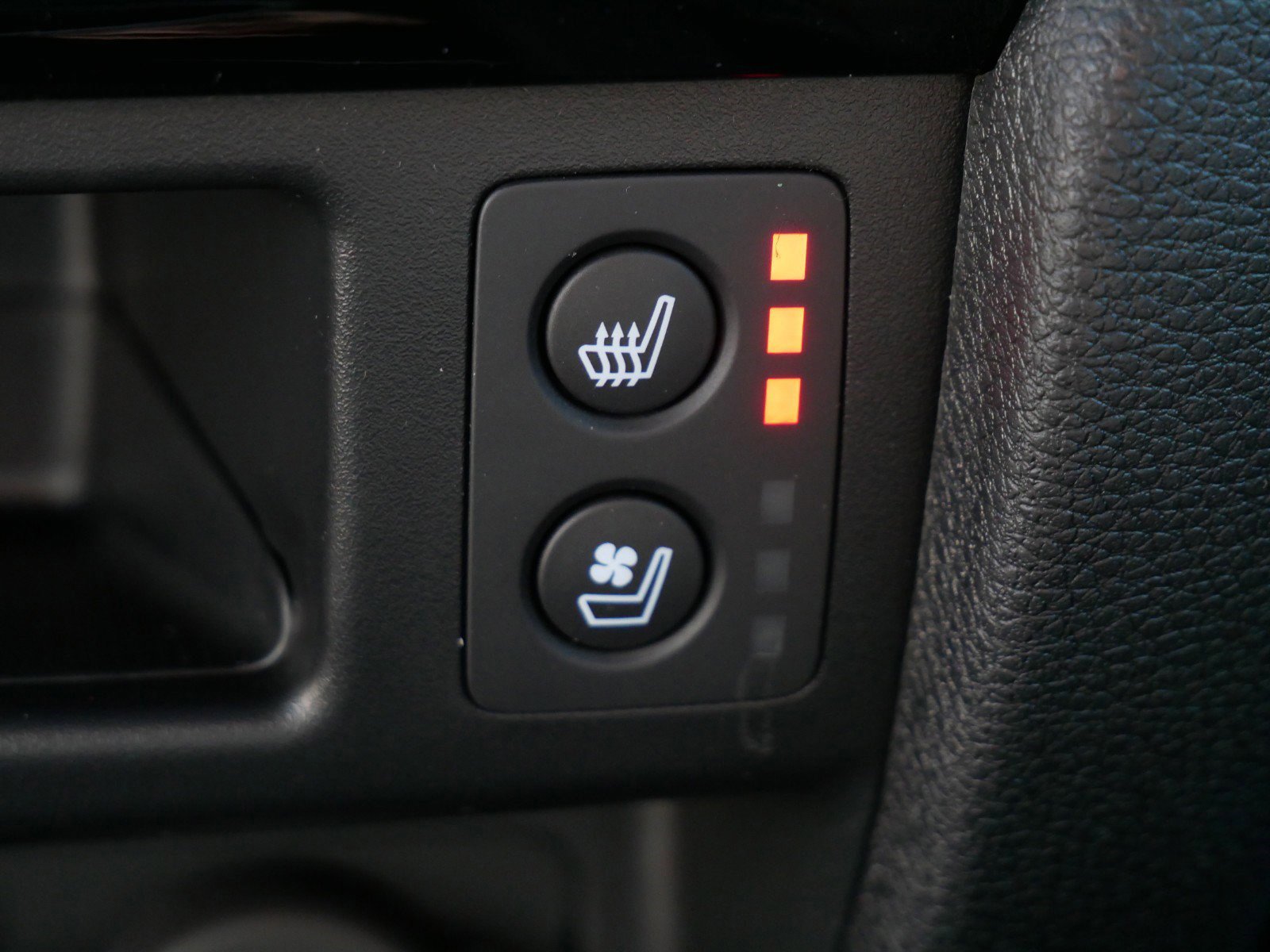 New 2026 Honda Ridgeline Black Edition image 18