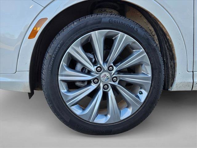 Used 2025 Buick Envista Avenir image 23