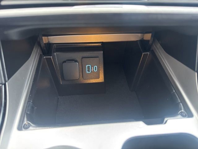 Used 2023 Ford Explorer ST-Line w/ Class IV Trailer Tow Package image 36