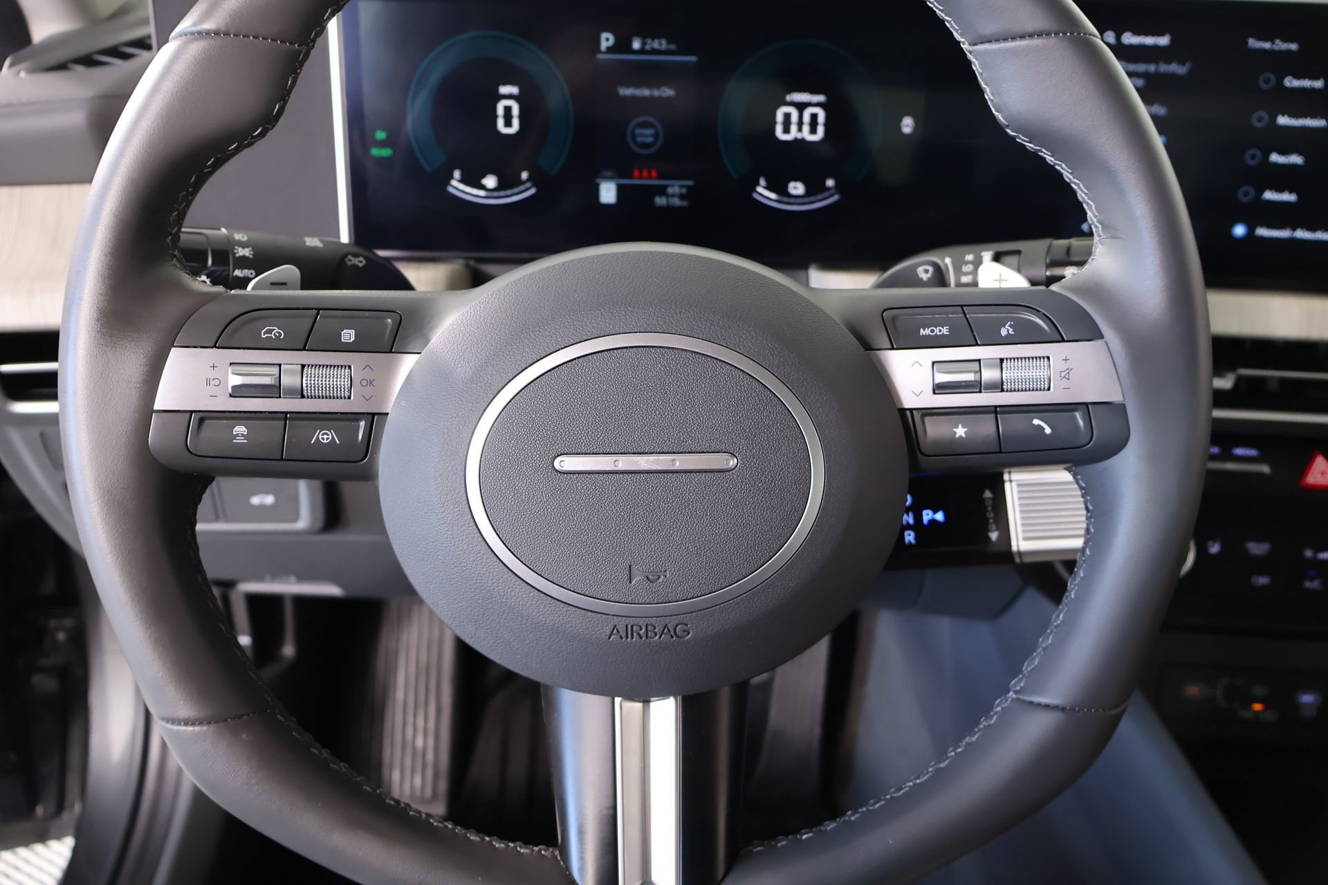 Certified 2025 Hyundai Sonata SEL image 3