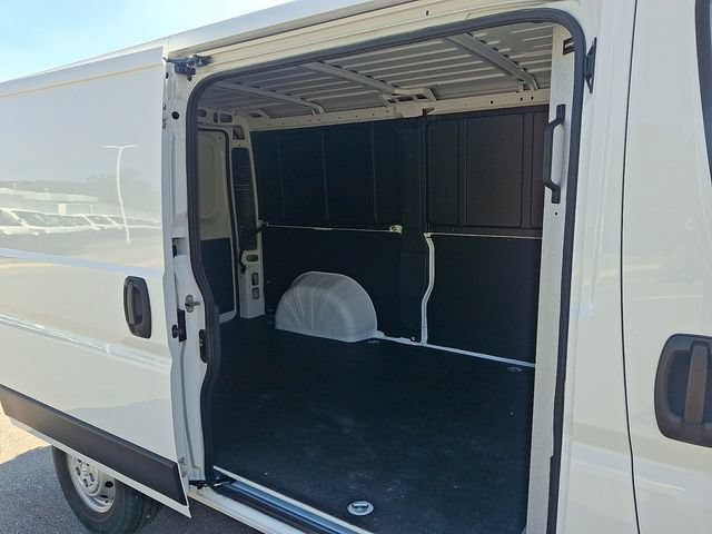 New 2023 RAM ProMaster 1500 w/ Safety Group FWD image 6