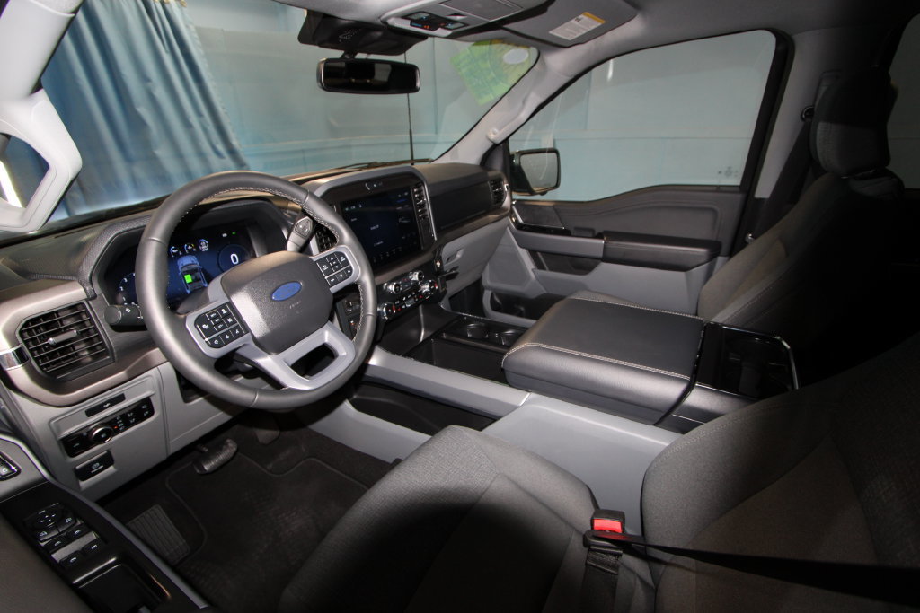 Used 2026 Ford F150 XLT w/ Equipment Group 302A MID AWD/4WD image 2