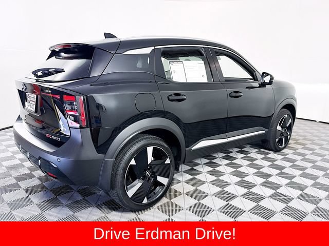 Used 2025 Nissan Kicks SR AWD/4WD image 22