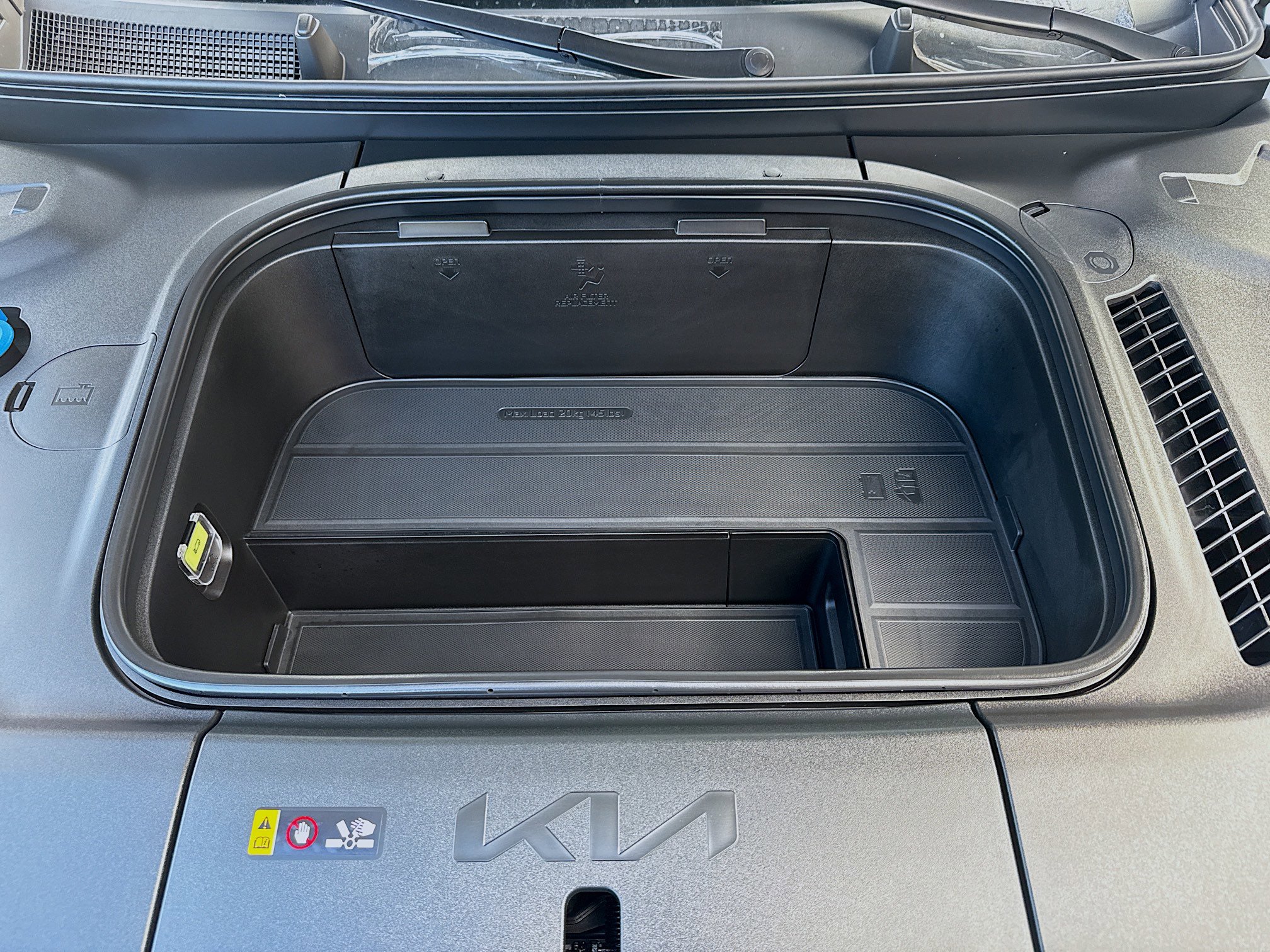 Used 2026 Kia EV9 Land image 34