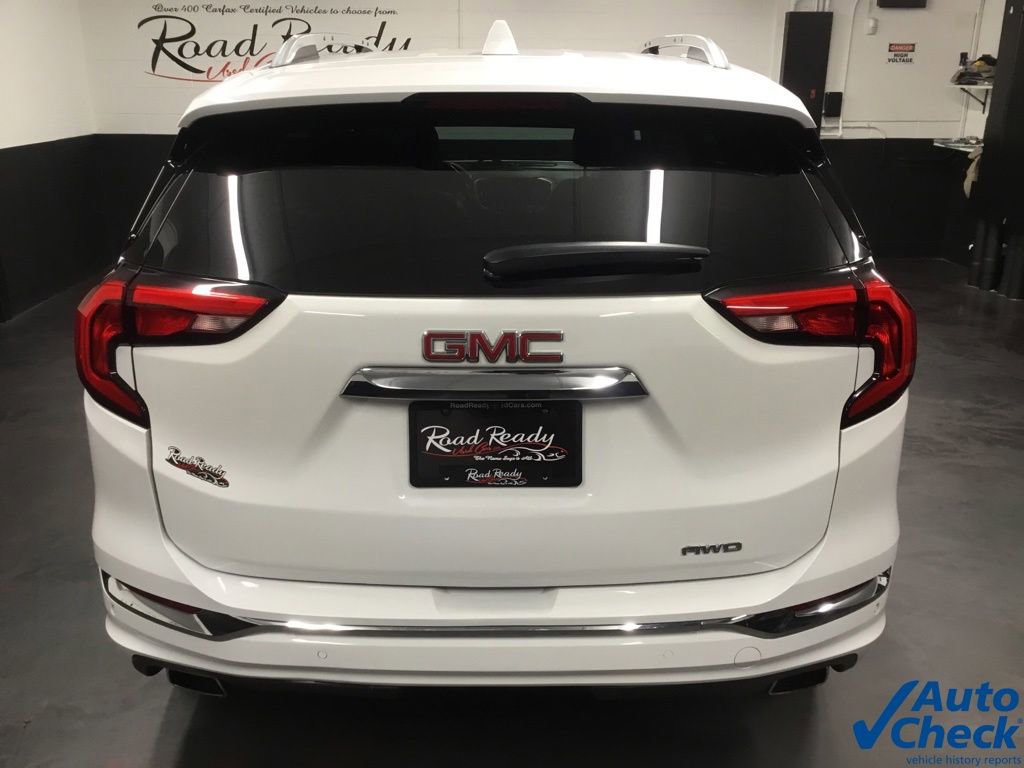 Used 2018 GMC Terrain Denali w/ Advanced Safety Package AWD/4WD image 9