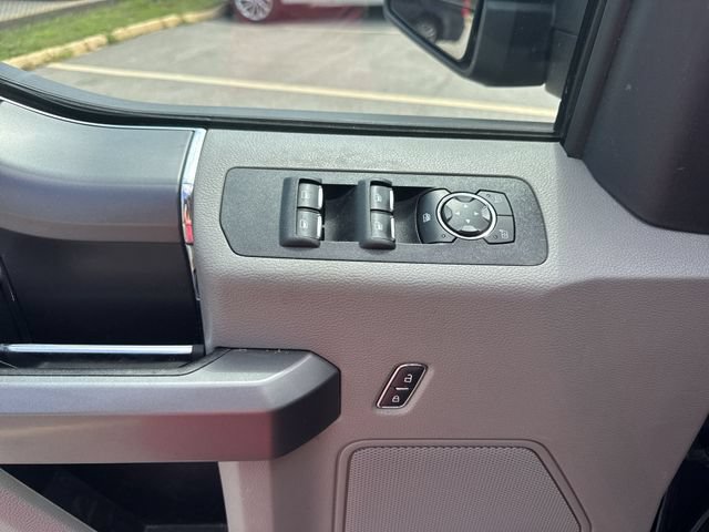 Used 2019 Ford F150 XLT w/ Equipment Group 302A Luxury AWD/4WD image 22