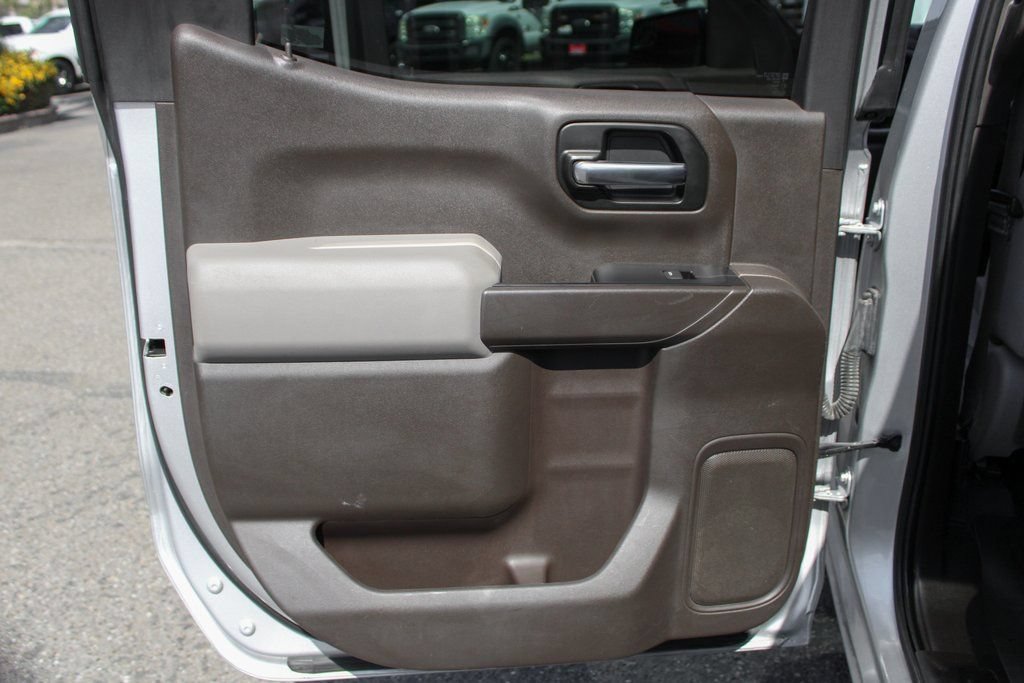 Used 2020 Chevrolet Silverado 1500 LT w/ Convenience Package RWD image 25