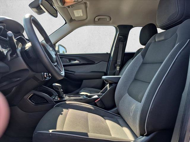 Used 2022 Chevrolet TrailBlazer LT w/ Convenience Package FWD image 15